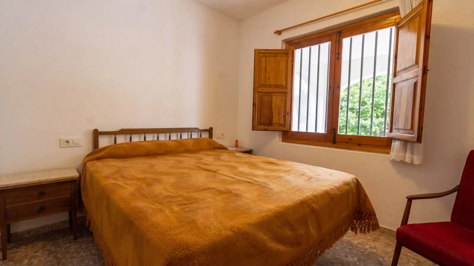 Bedroom of Houses for sale in Oliva  with Terrace and Furnished