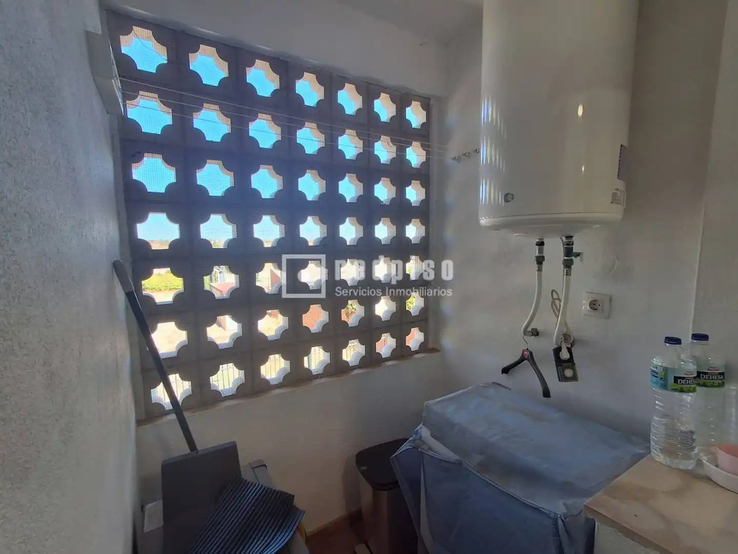 Terraza de Piso en venta en Huecas con Calefacción, Trastero y Amueblado