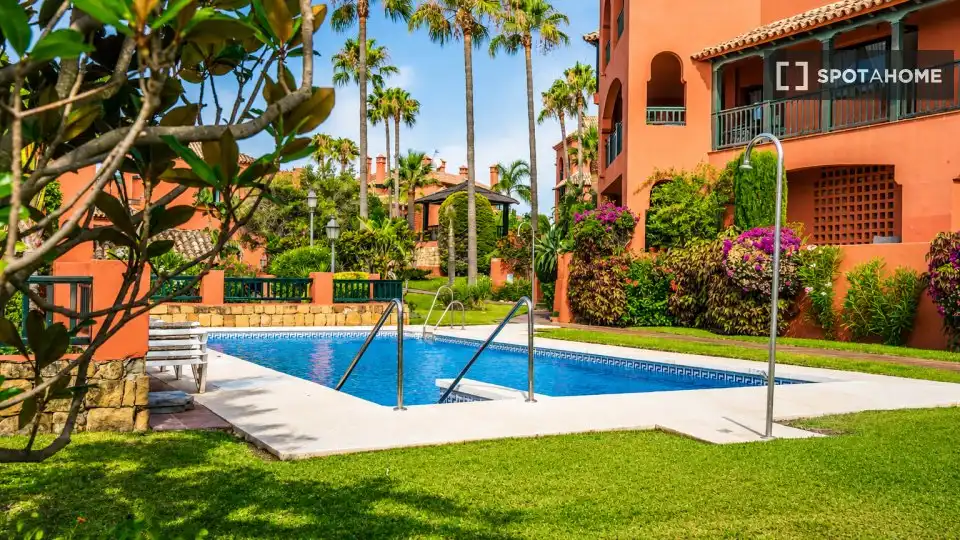 Außenansicht von Wohnungen zur untervermieten in Mijas mit Klimaanlage, Terrasse und Möbliert