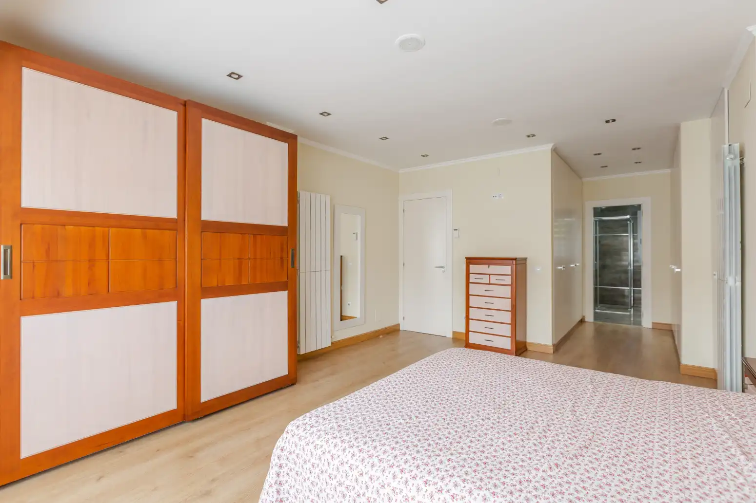 Habitación de Casa o chalet de alquiler en Aranguren con Jardín privado y Amueblado