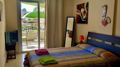 Foto 3 de Piso de alquiler en San Remo, Palm - Mar, Arona