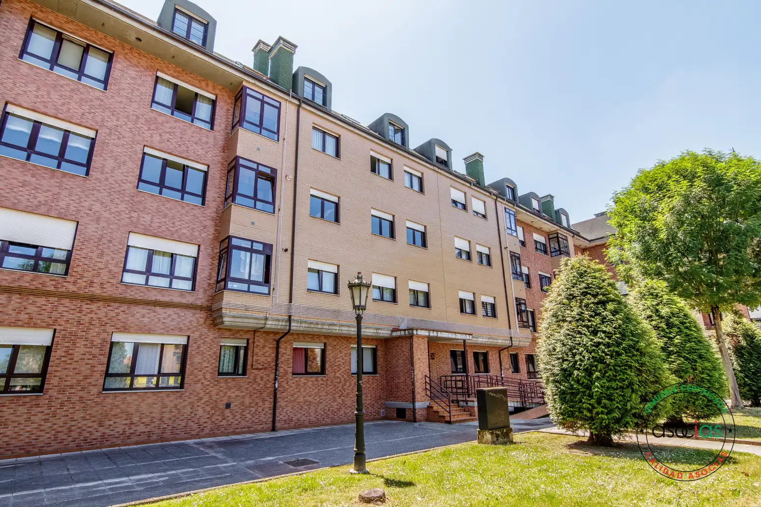 Exterior view of Flat for sale in Oviedo   with Heating and Storage room