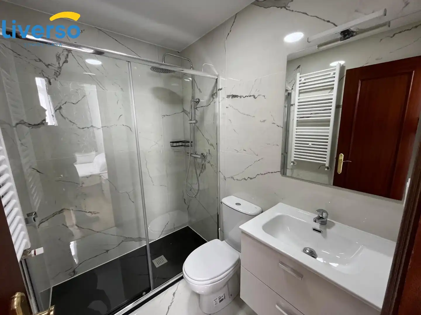 Room in EUROPA, San Agustín - Parque Europa