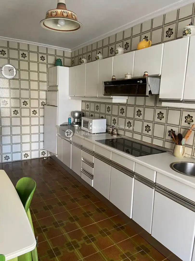 Casa amb jardí en venda a Verín