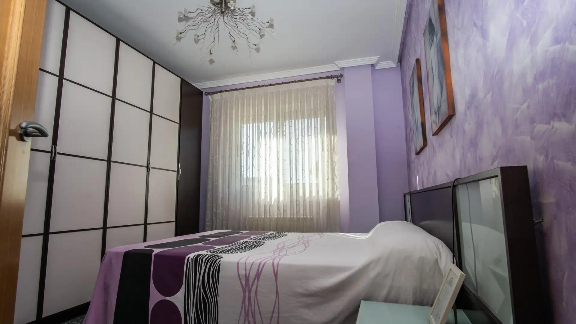 Habitación de Casa adosada en venta en Petrer, Alicante