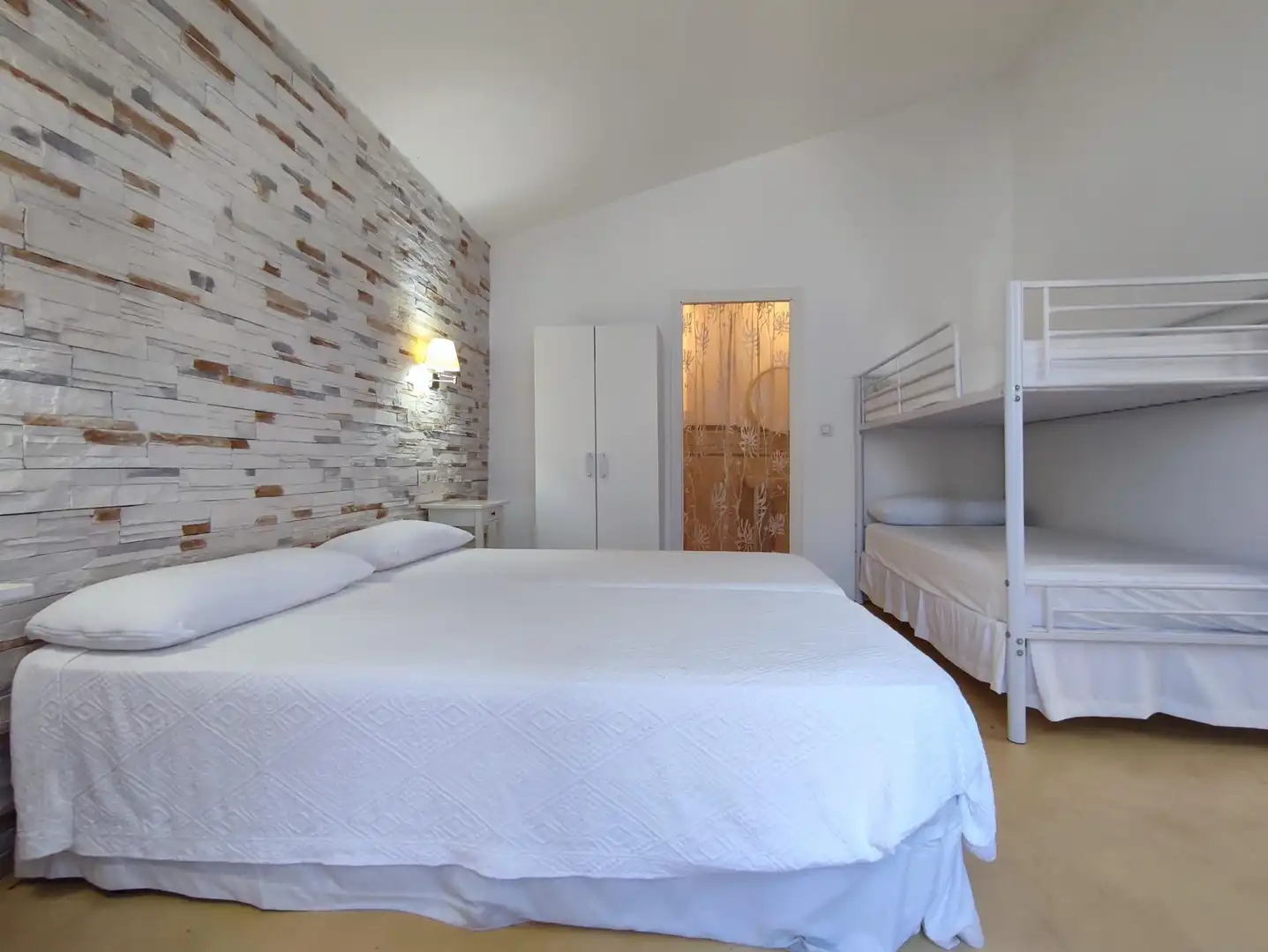 Habitación de Casa o chalet en venta en Gandia con Aire acondicionado, Calefacción y Jardín privado