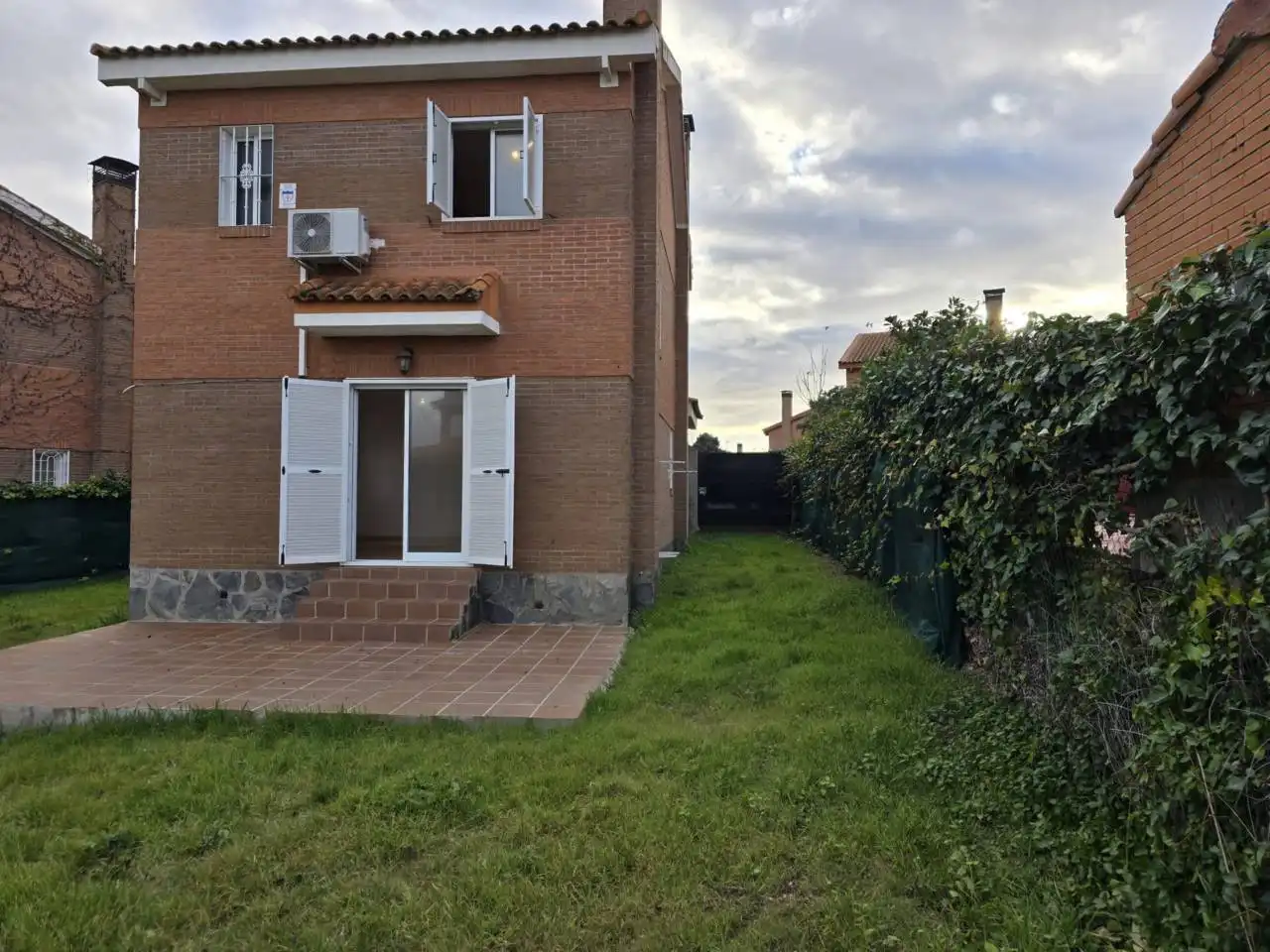 Chalet con jardín en venta en Pioz, imagen 30