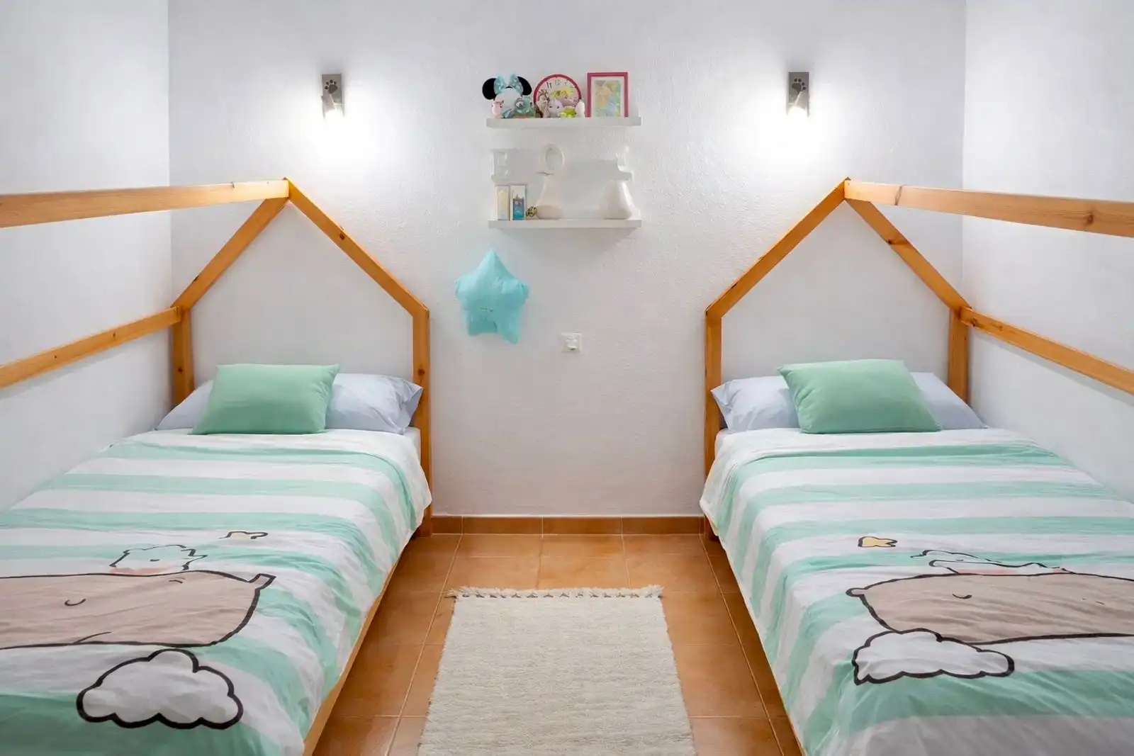Schlafzimmer von Wohnungen zum Verkauf in Pollença mit Heizung, Terrasse und Abstellraum