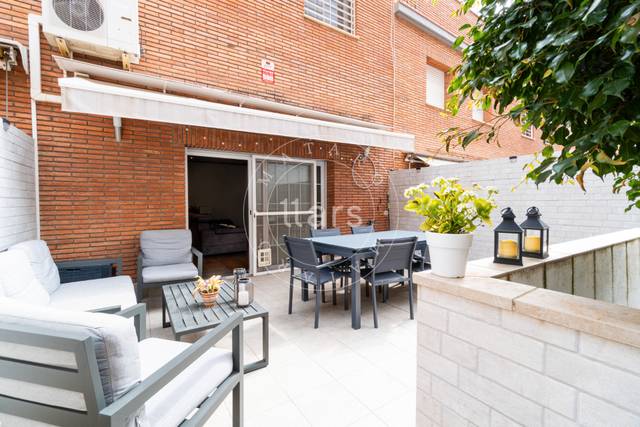 Casa adosada en Venta en Vista Alegre
