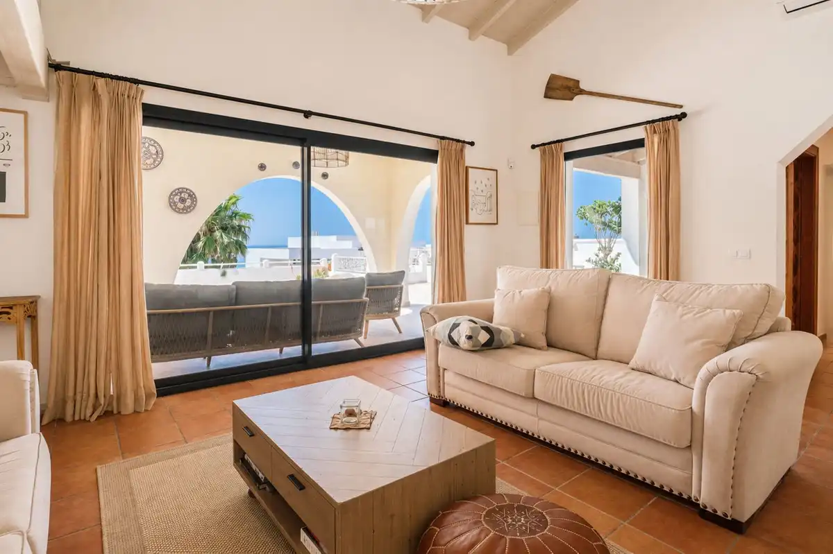 Detached house with garden to rent in Chullera, imagen 4