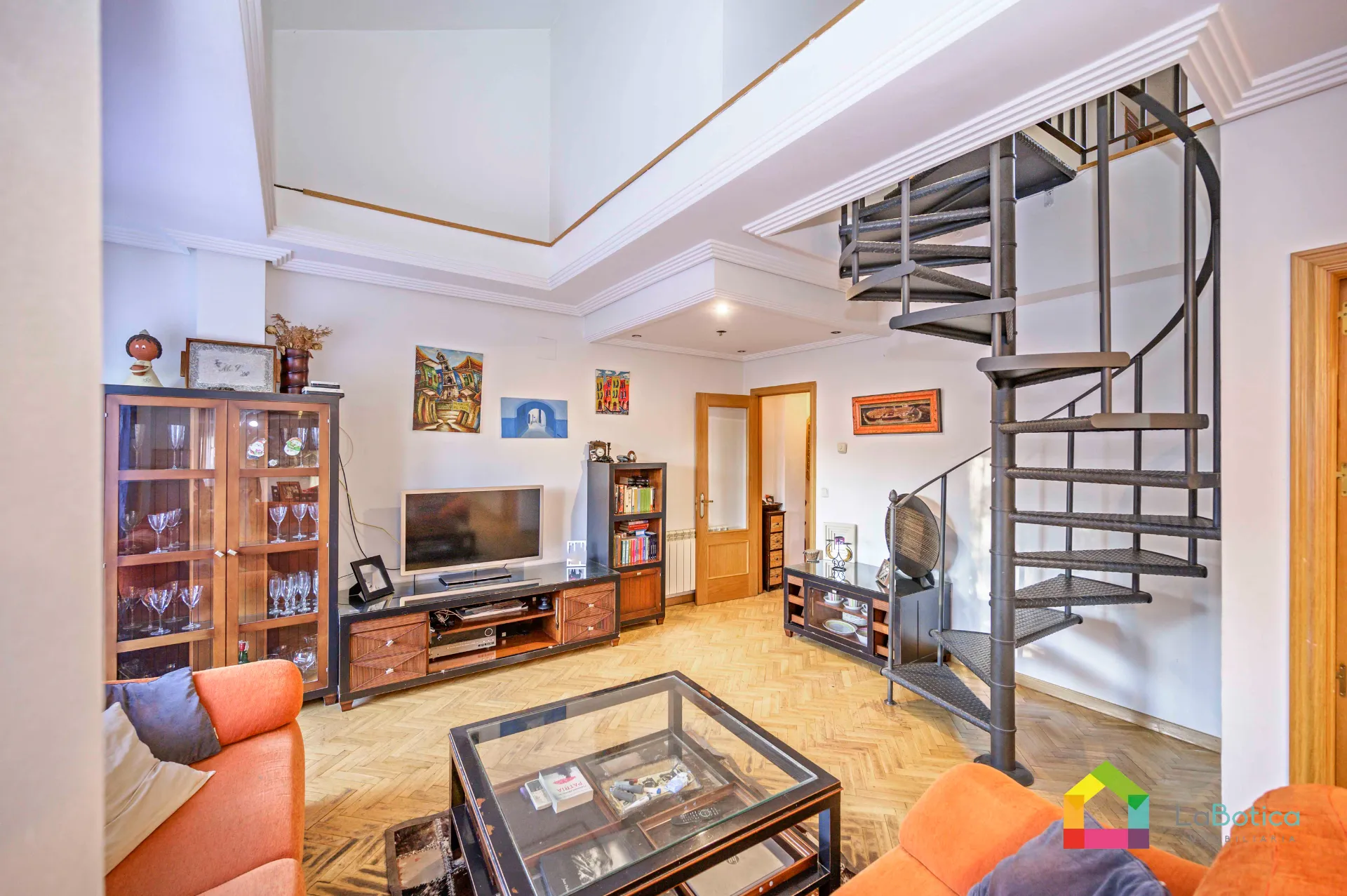 Sala d'estar de Pis en venda en  Toledo Capital amb Calefacció