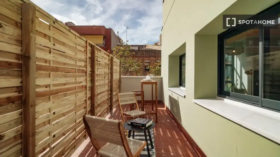 Flat with terrace to rent in Eixample, imagen 2