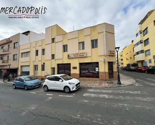 Exterior view of Building for sale in La Oliva