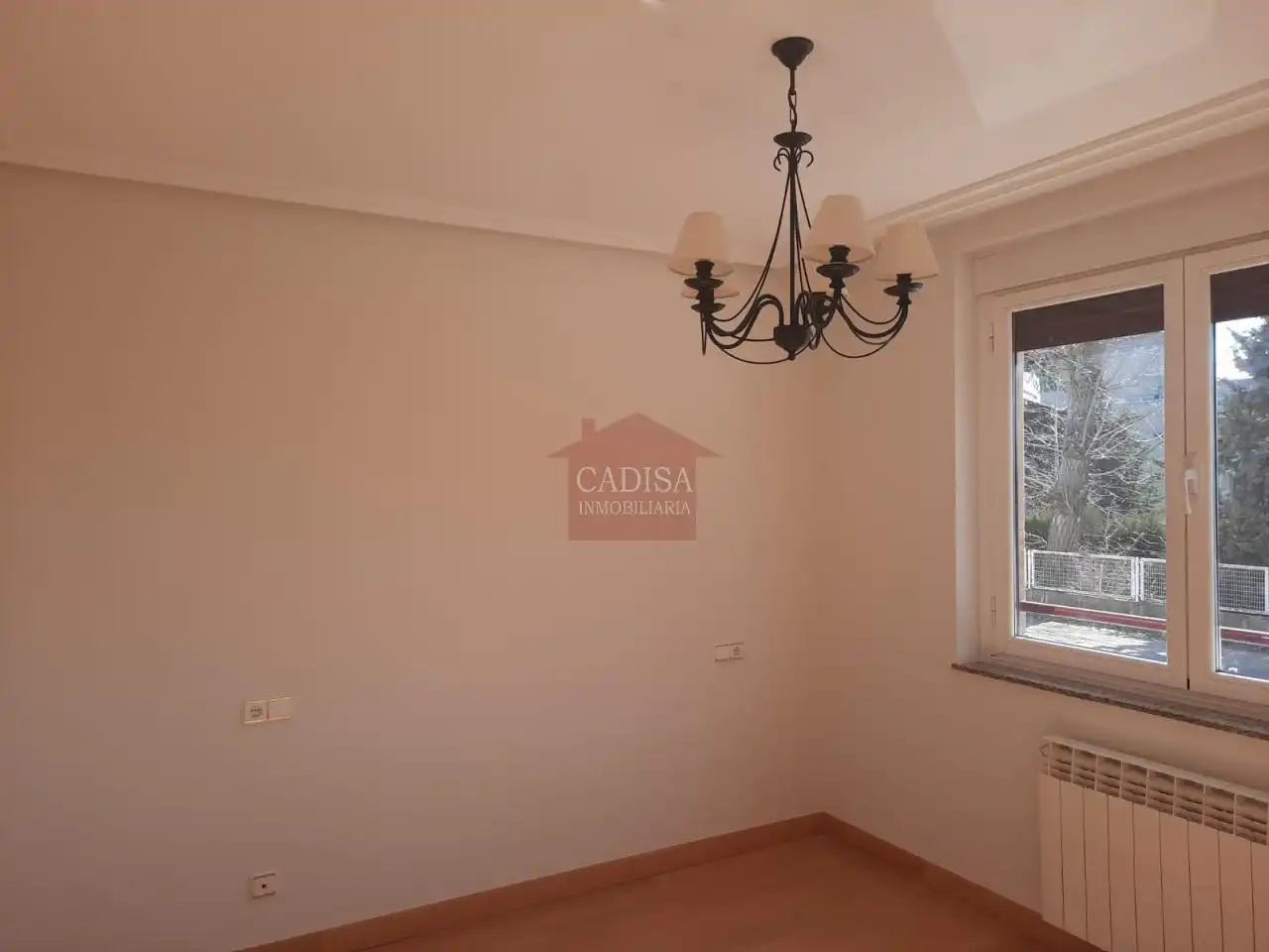 Habitación de Casa adosada en venta en Salamanca con Calefacción, Jardín privado y Terraza