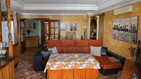 Foto 3 de Piso en venta en Sierra de Estepona - Avda. de Andalucía, Estepona