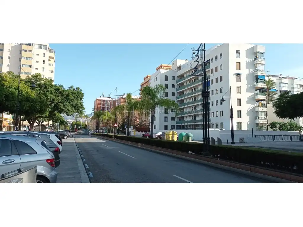 Vista exterior de Garatge en venda en Fuengirola