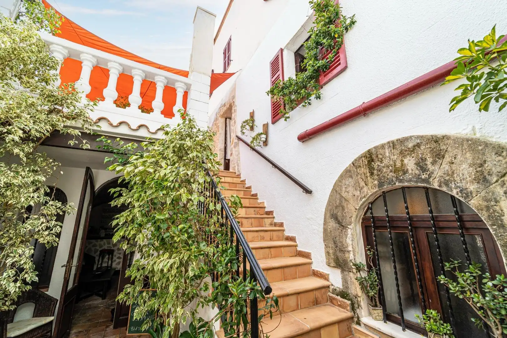 Vista exterior de Local en venta en Capdepera con Calefacción, Terraza y Amueblado