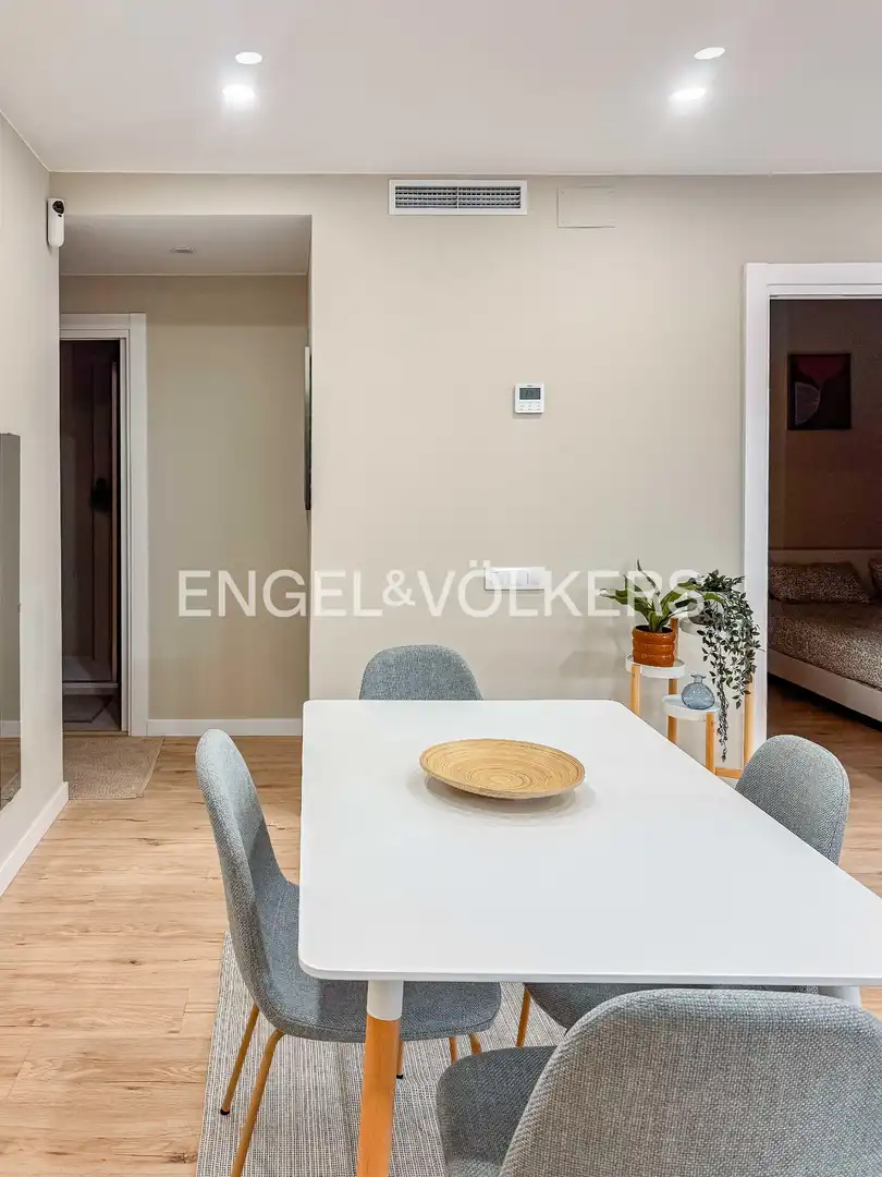 Flat with terrace to rent in Eixample, imagen 5