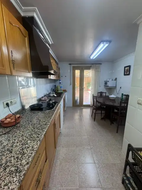 Cocina de Casa adosada en venta en Valencia con Aire acondicionado, Terraza y Trastero