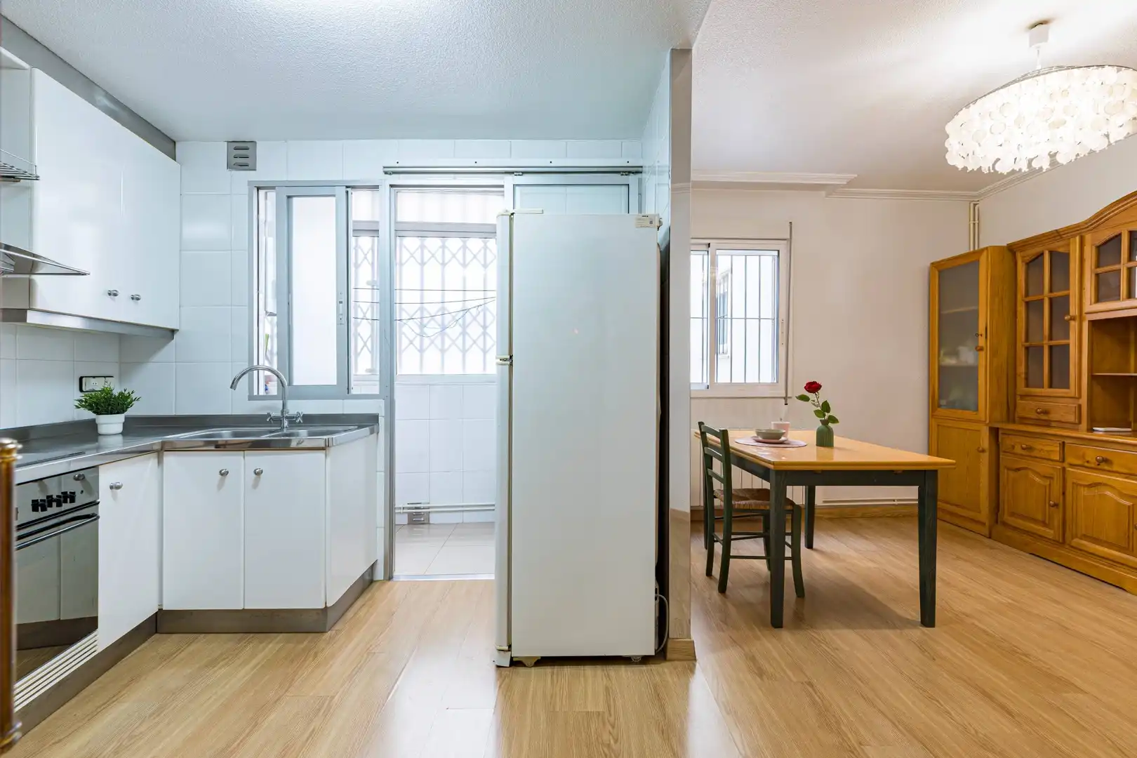 Kitchen of Flat for sale in Sur