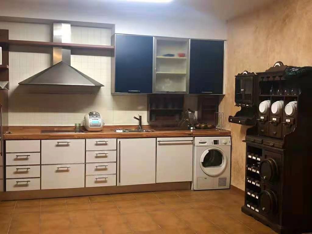 Cocina de Casa adosada de alquiler en Plentzia con Calefacción, Jardín privado y Parquet