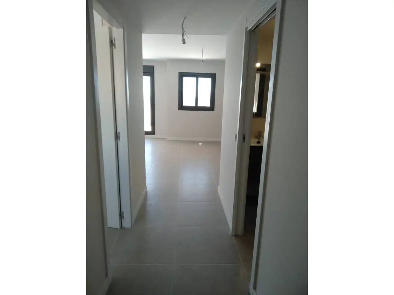 Ático de alquiler en Algeciras con Terraza y Piscina comunitaria
