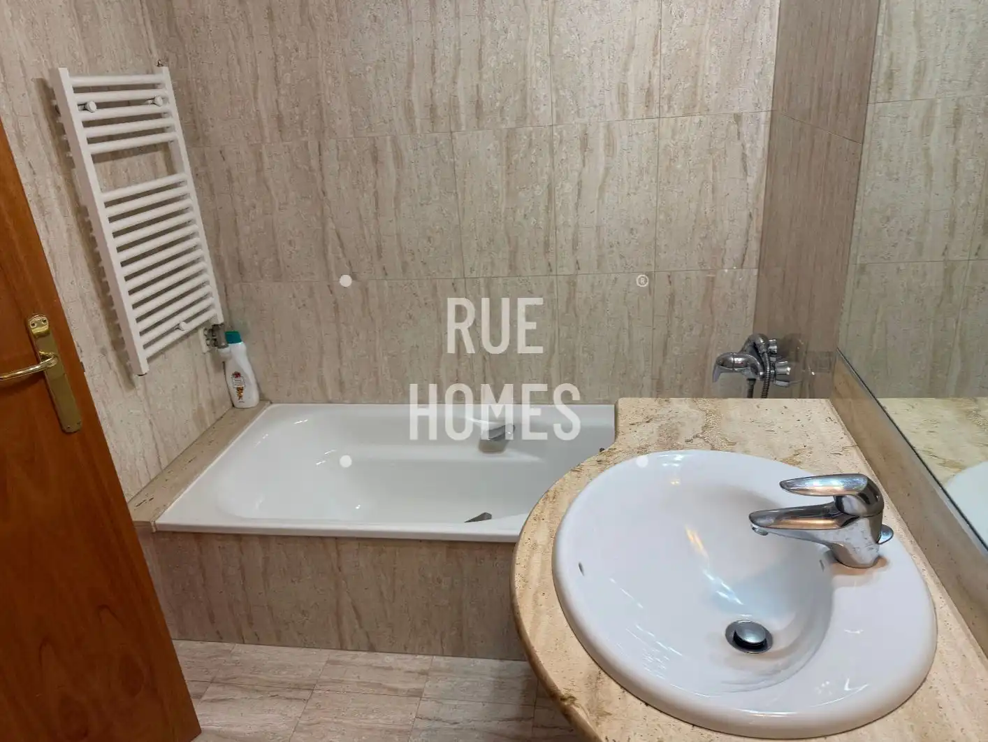 Wohnung mit Aufzug zum Verkauf in Plaça Maria Vinyes 3, imagen 9