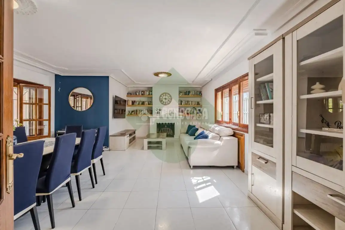 Sala de estar de Casa o chalet en venta en Griñón con Aire acondicionado