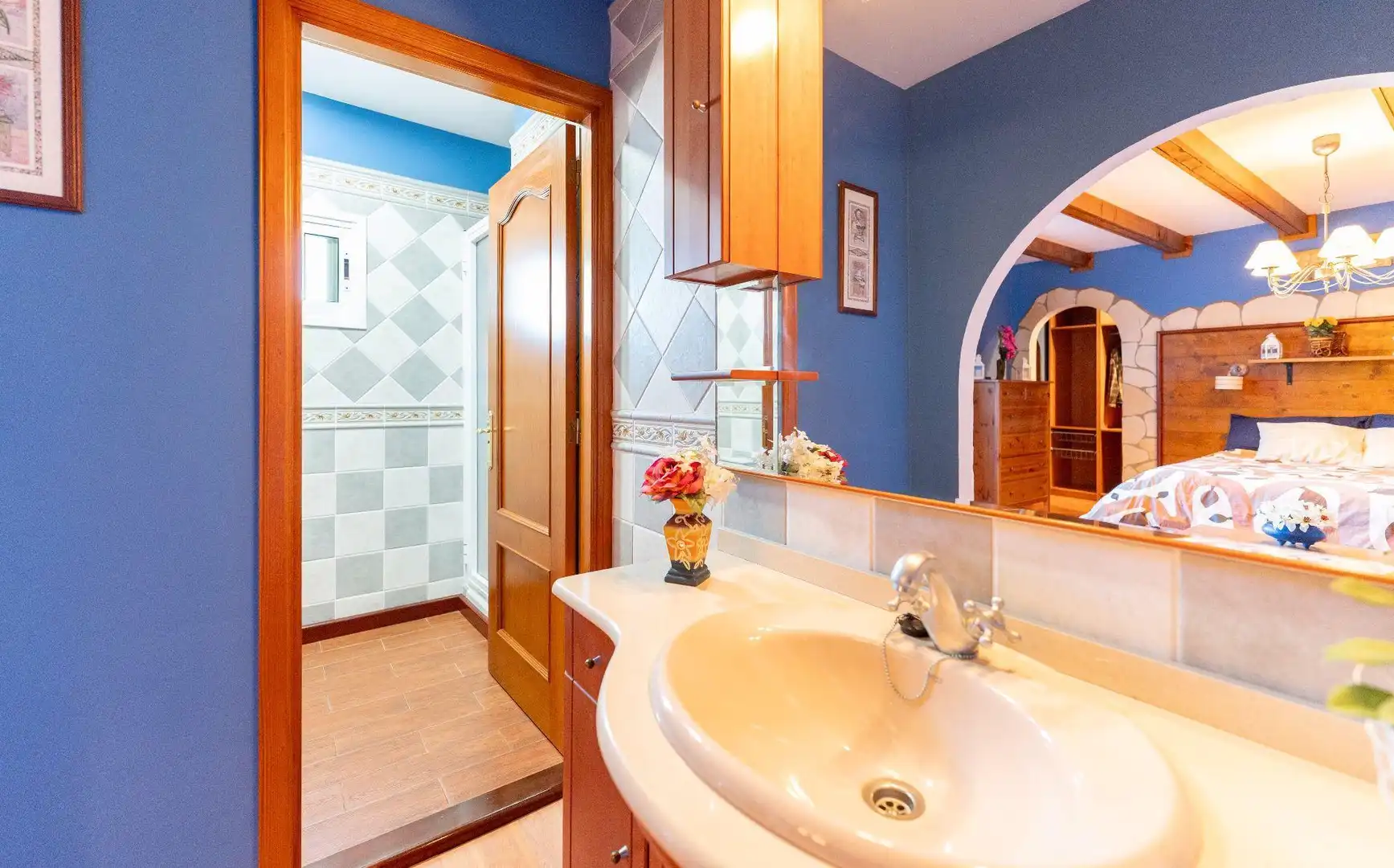 Bathroom of Houses for sale in La Orotava  with Heating, Private garden and Storage room