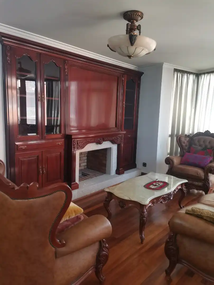 Flat with lift to rent in Rúa da República de El Salvador