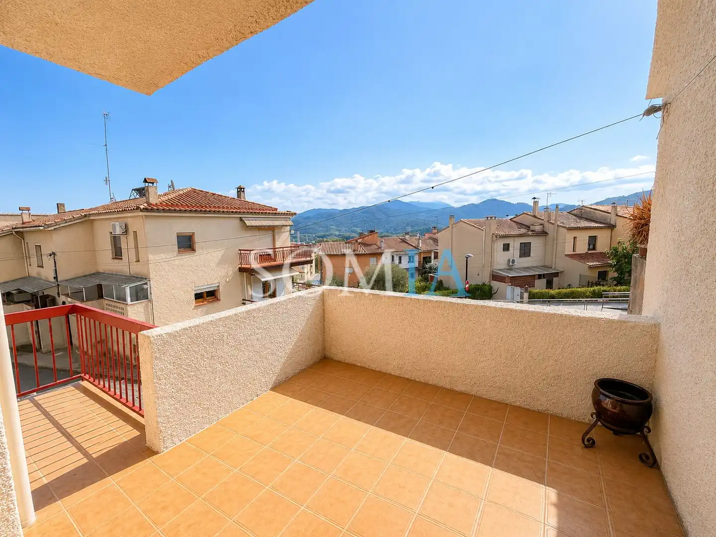 Terrassa de Casa adosada en venda en Sant Celoni amb Calefacció, Jardí privat i Traster