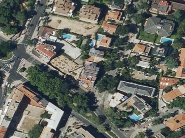 Local comercial en venda a Matias Turrion 1