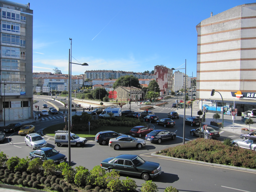 Vista exterior de Pis en venda en Santiago de Compostela  amb Calefacció i Terrassa