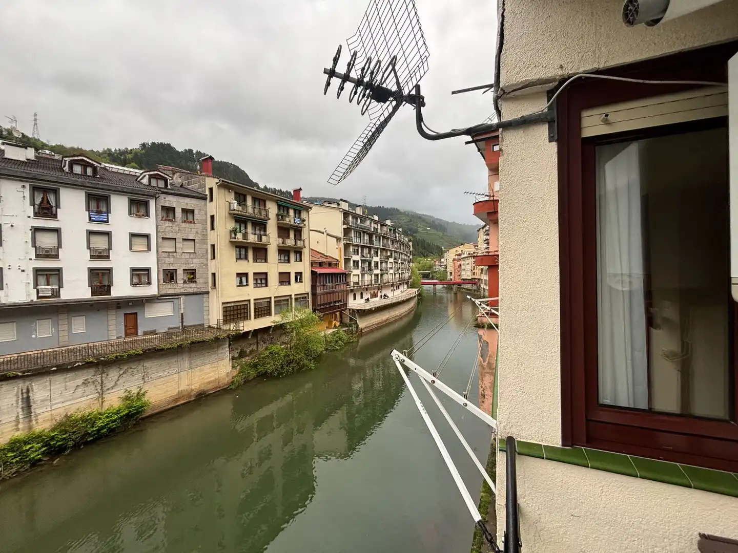 Terraza de Piso en venta en Soraluze / Plasencia de las Armas con Calefacción y Amueblado