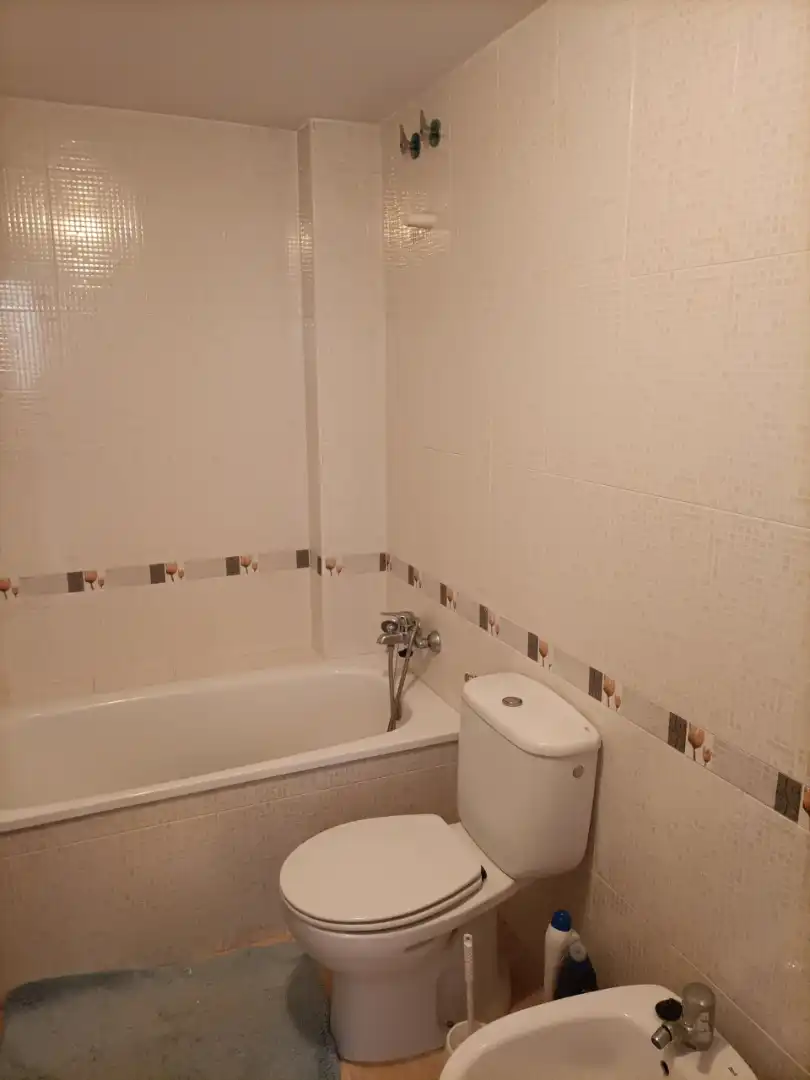 Bany de Àtic en venda en Segorbe amb Terrassa i Moblat
