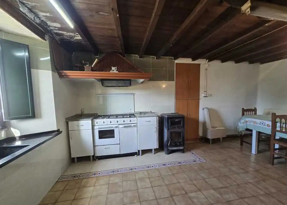 Kitchen of Country homes for sale in San Sadurniño, A Coruña