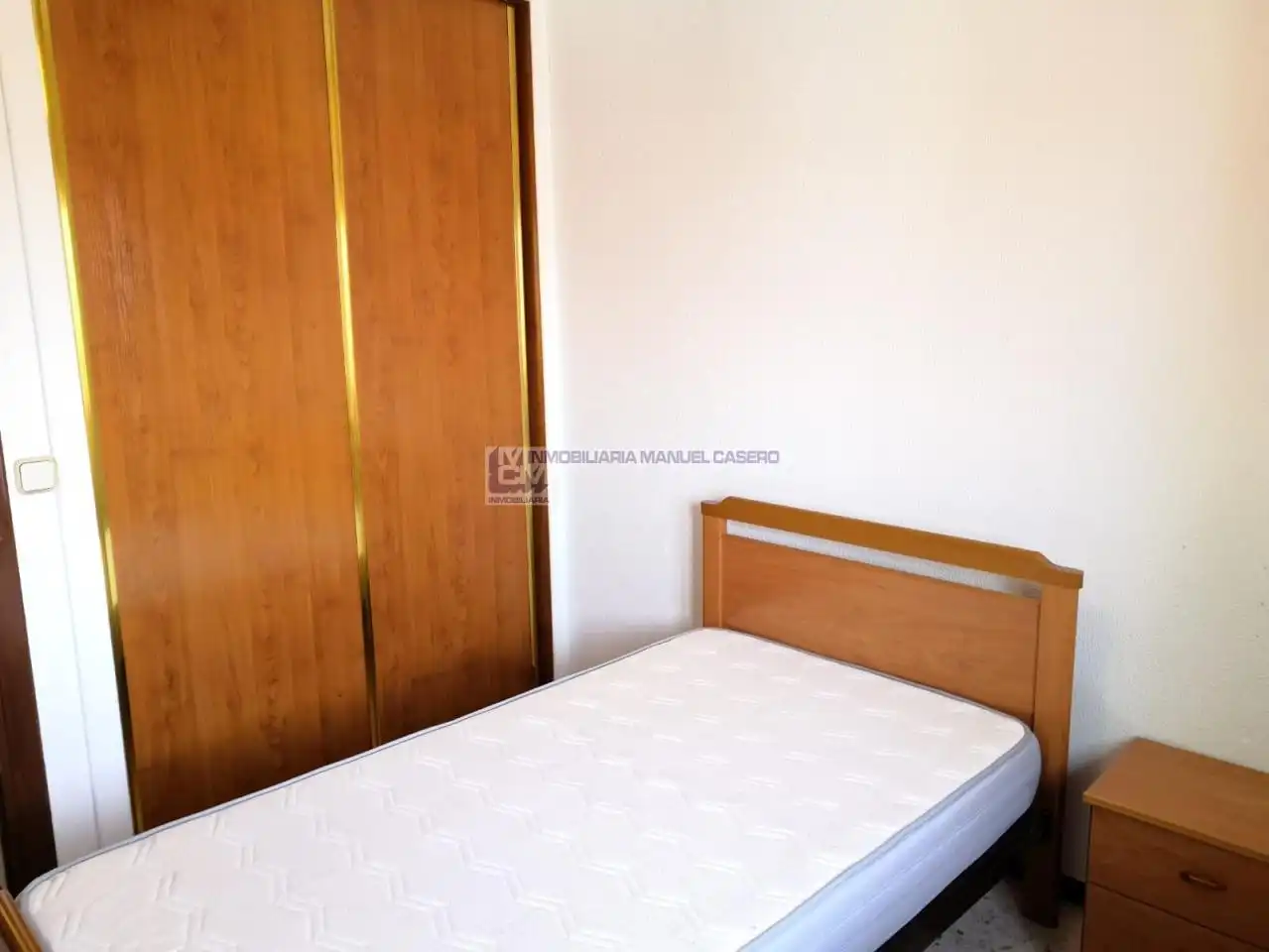 Habitación de Piso de alquiler en Cáceres con Aire acondicionado, Calefacción y Terraza