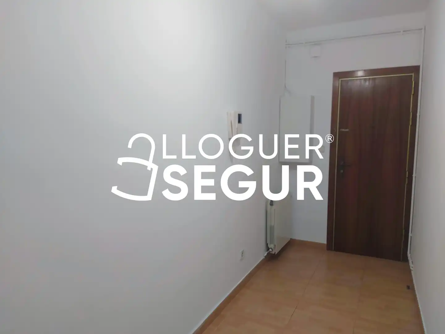 Piso de alquiler en Barcelona con Calefacción y Terraza