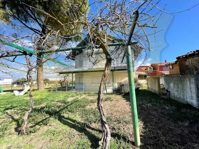 Vista exterior de Casa o chalet en venta en Galindo y Perahuy