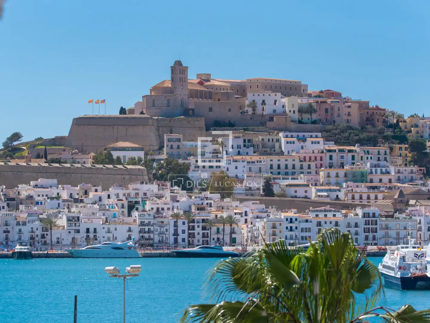 Außenansicht von Wohnung zum Verkauf in Eivissa mit Klimaanlage, Heizung und Privatgarten