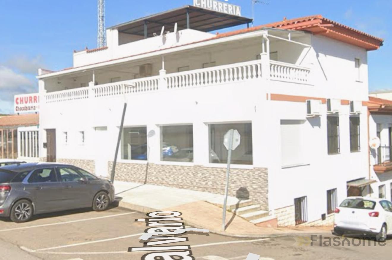 Edificio en venta en San Pedro de Mérida