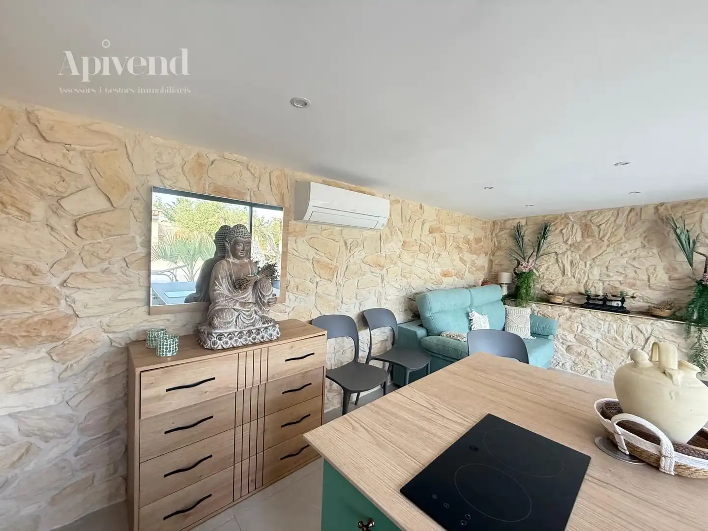 Sala de estar de Casa o chalet en venta en Peralada con Aire acondicionado, Calefacción y Trastero
