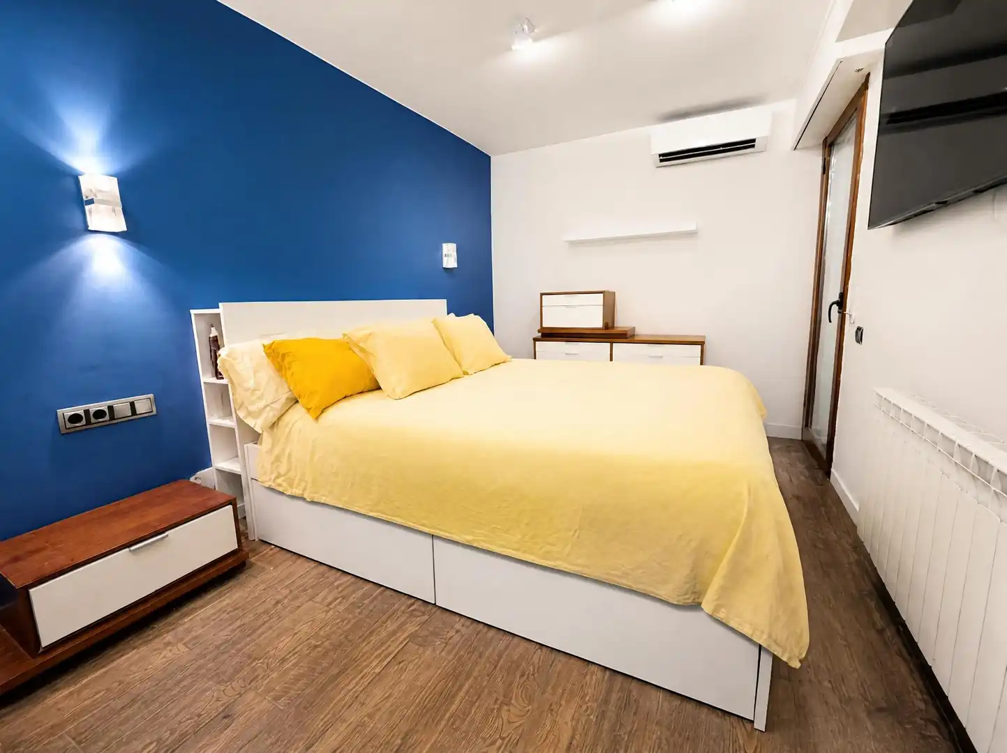 Bajo con piscina en venta en MILENA JESENSKA, imagen 9