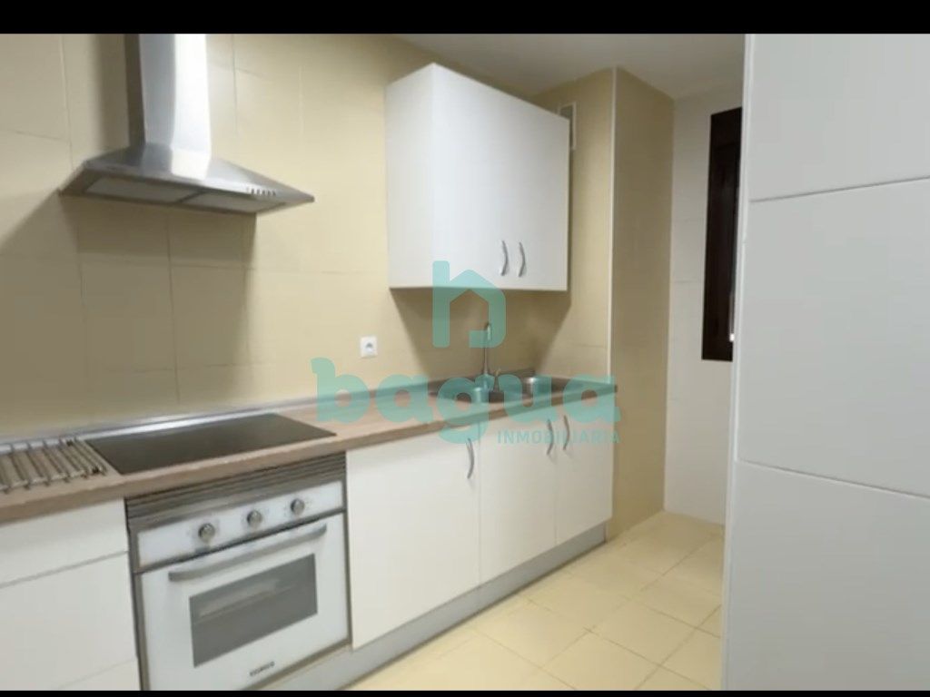 Kitchen of Flat to rent in Almendralejo