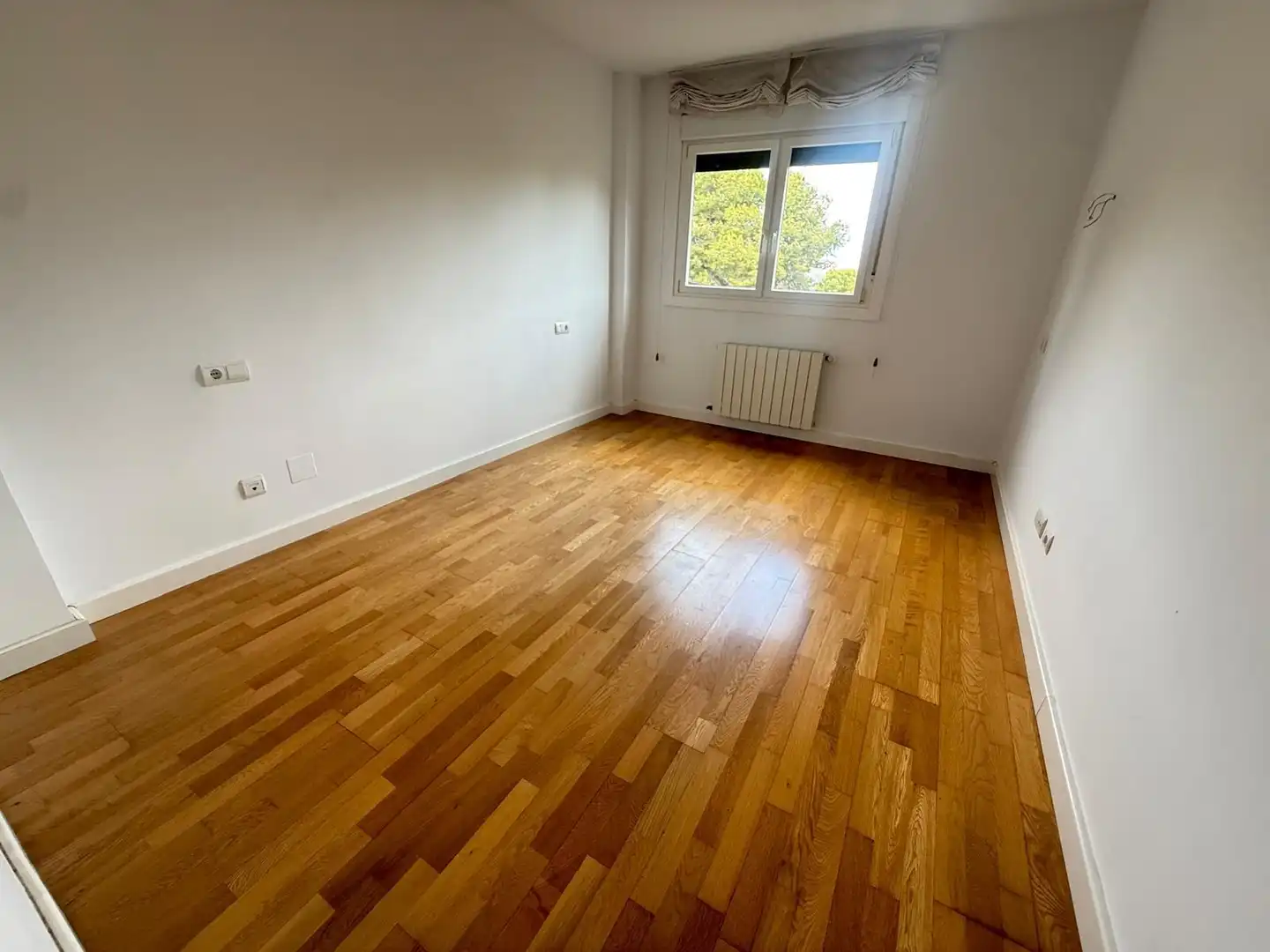 Schlafzimmer von Wohnung zur Miete in Garbinet - Vistahermosa