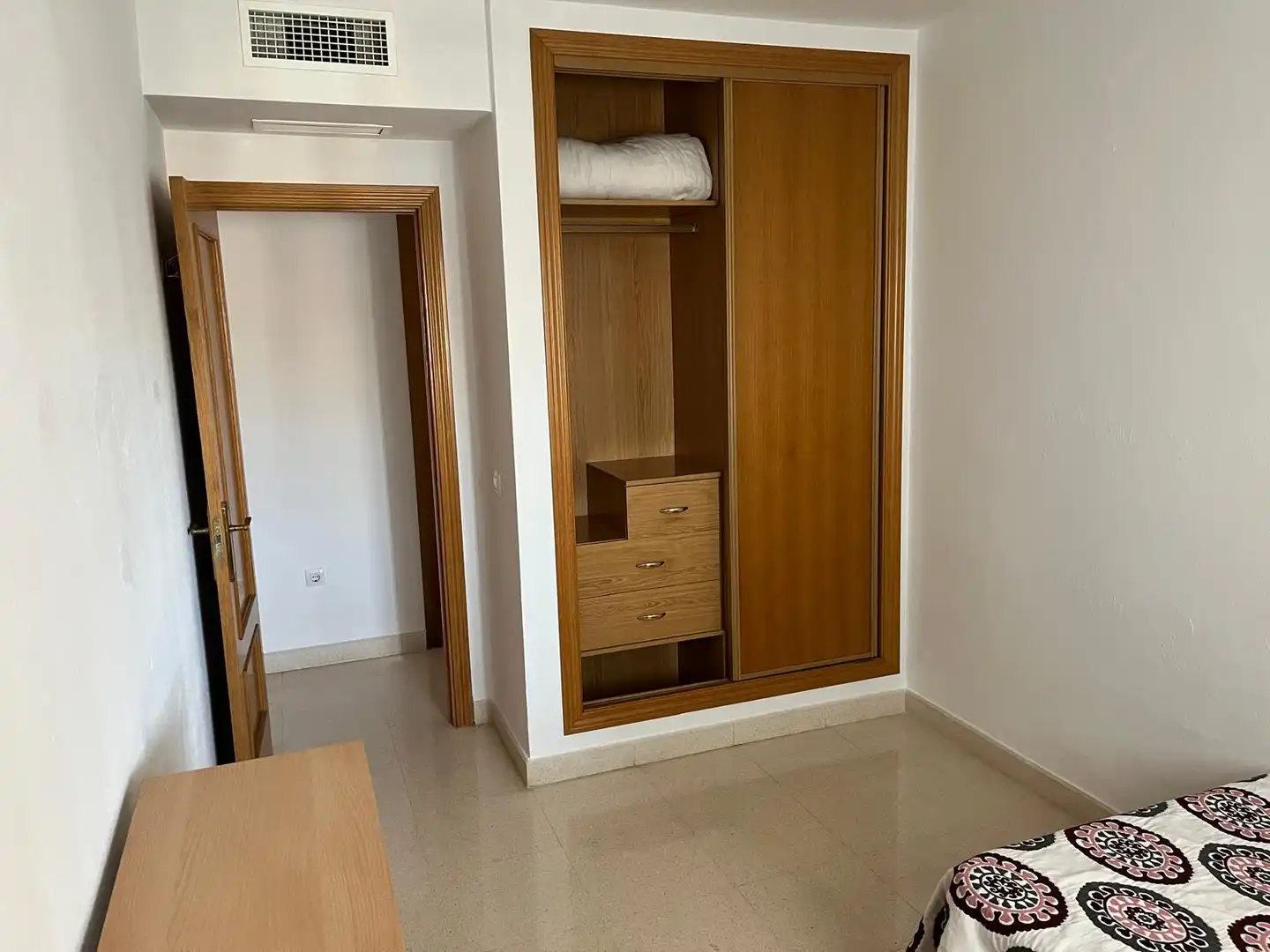 Bedroom of Flat for rent in Torremolinos  with Air Conditioner, Terrace and Pets allowed