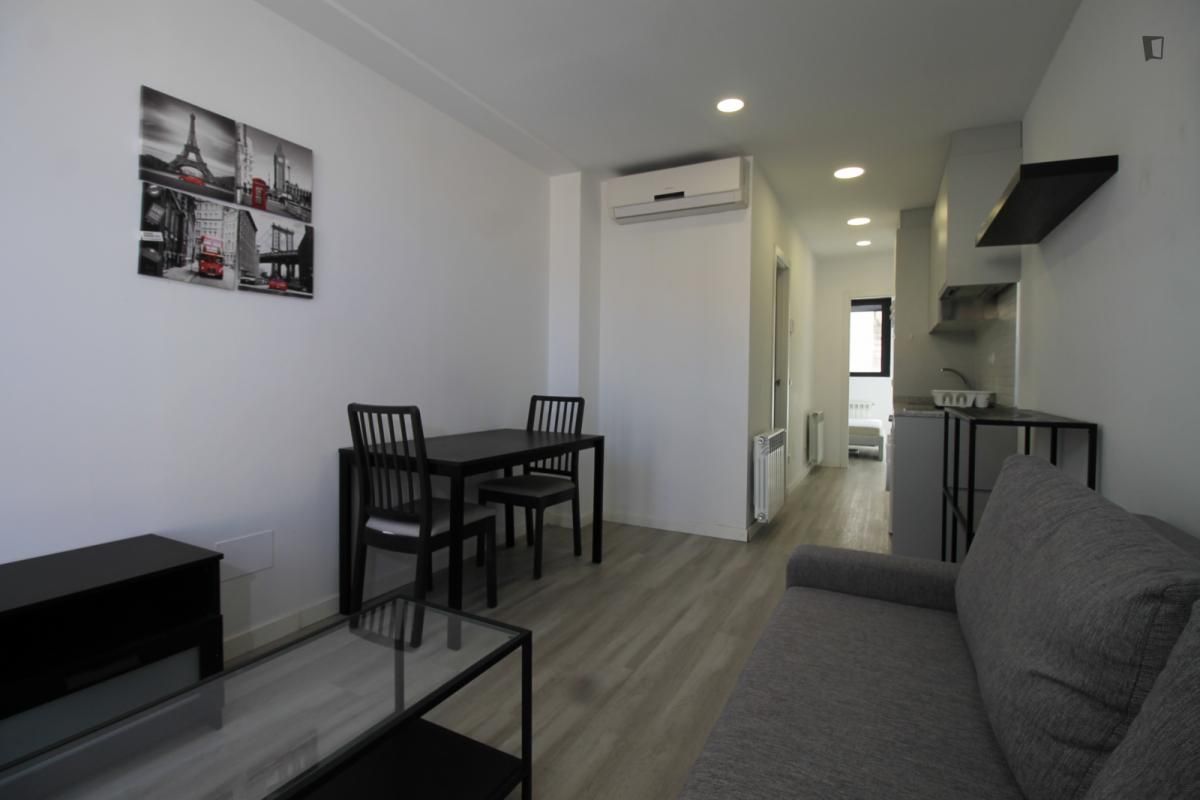 Apartment to rent in Almendrales