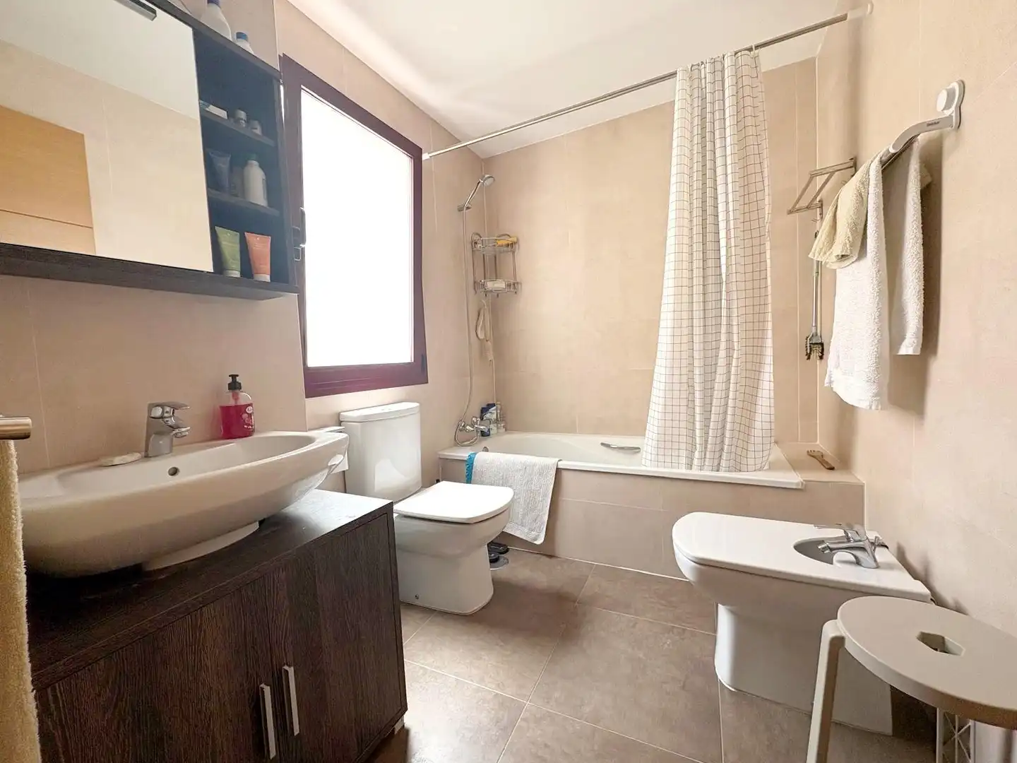 Bany de Pis en venda en Málaga amb Jardí privat, Terrassa i Traster