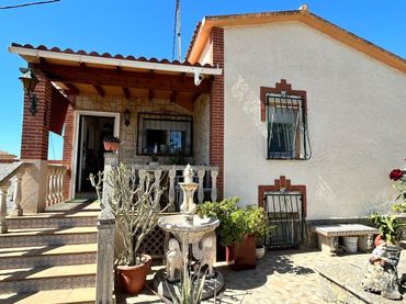 Chalet con piscina en venta en Barranco Hondo