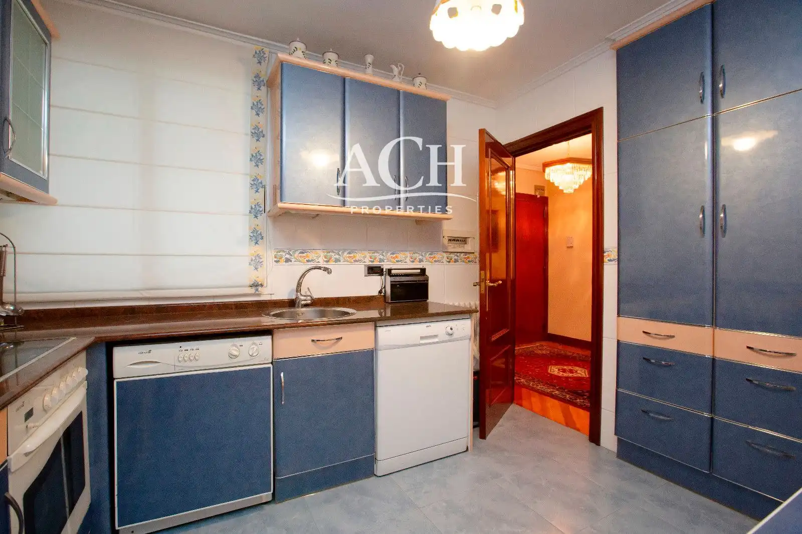 Cocina de Piso en venta en Bilbao  con Calefacción, Amueblado y Alarma